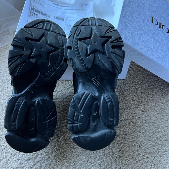 Dior women sneakers - Picture 12 of 14